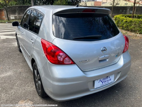 Nissan TIIDA SL 1.8 FLEX 2011/2012